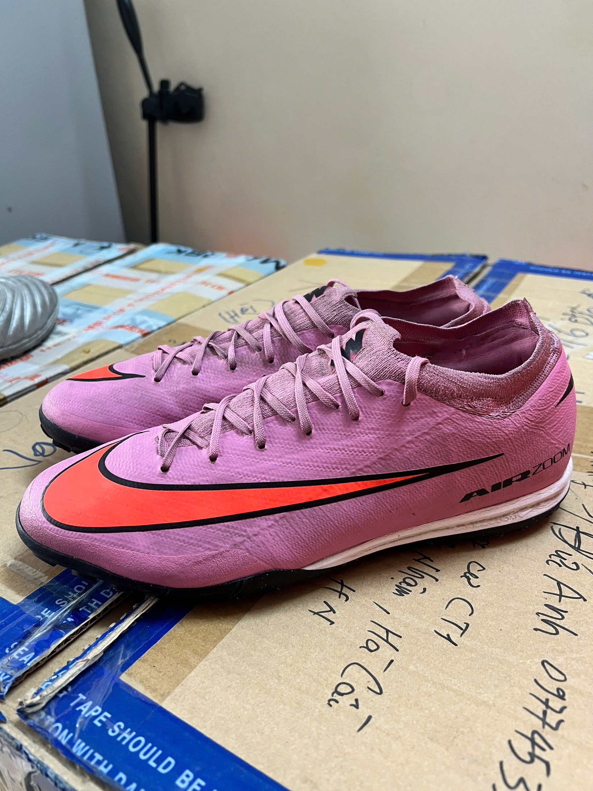 Nike Mercurial Vapor 16 pro hồng size 43 lướt FQ8687-600